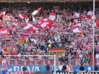 Afición del Atlético de Madrid en el Fondo Sur del Vicente Calderón.