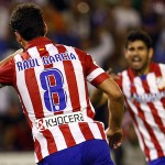 Raul Garcia y Diego Costa celebran un gol del Atletico